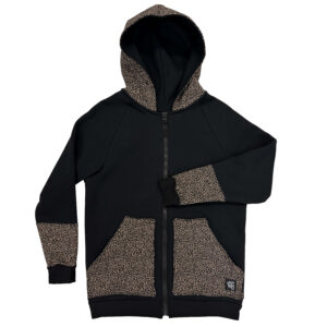 Sudadera urbana mujer con estampado animal print moderna y cómoda